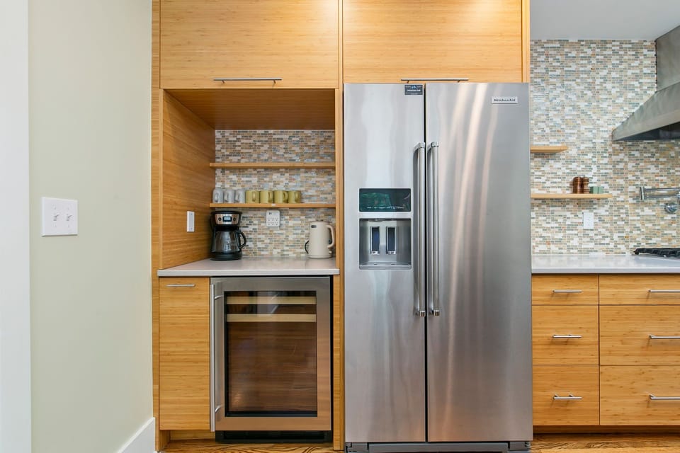 Chef's Kitchen with Stainless Steel Appliances | Everything you need for a comfortable stay!