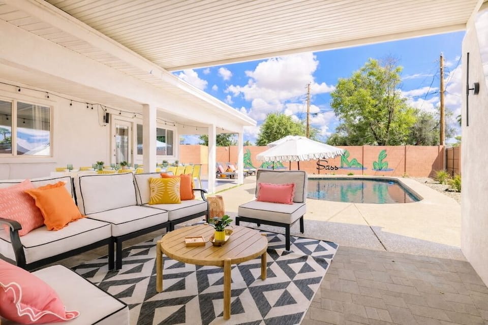 Chic covered patio with private pool, loungers & sunny vibes