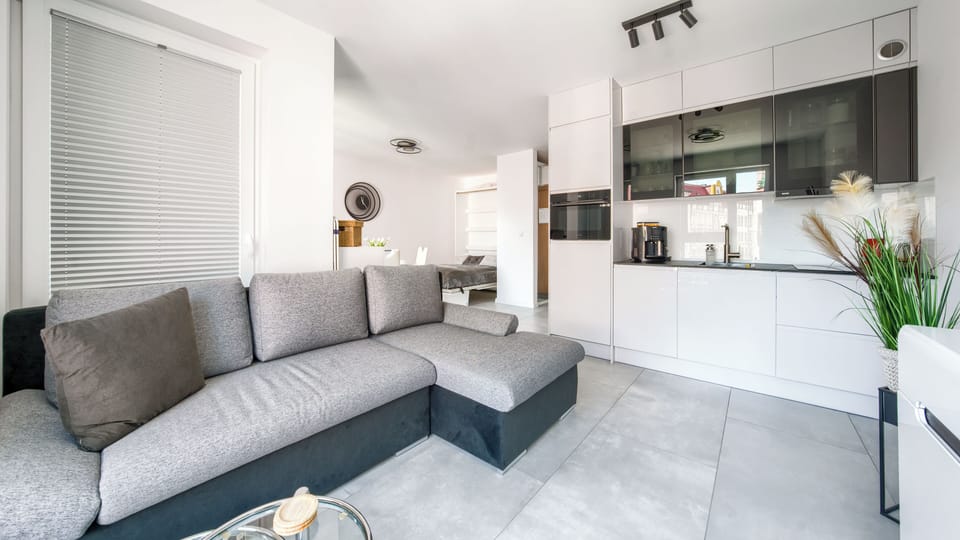 Studio (35) | Living area | Flat-screen TV