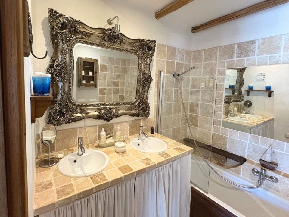 Luxury Double or Twin Room, Pool View | Bathroom | Bathtub, hair dryer, towels, soap
