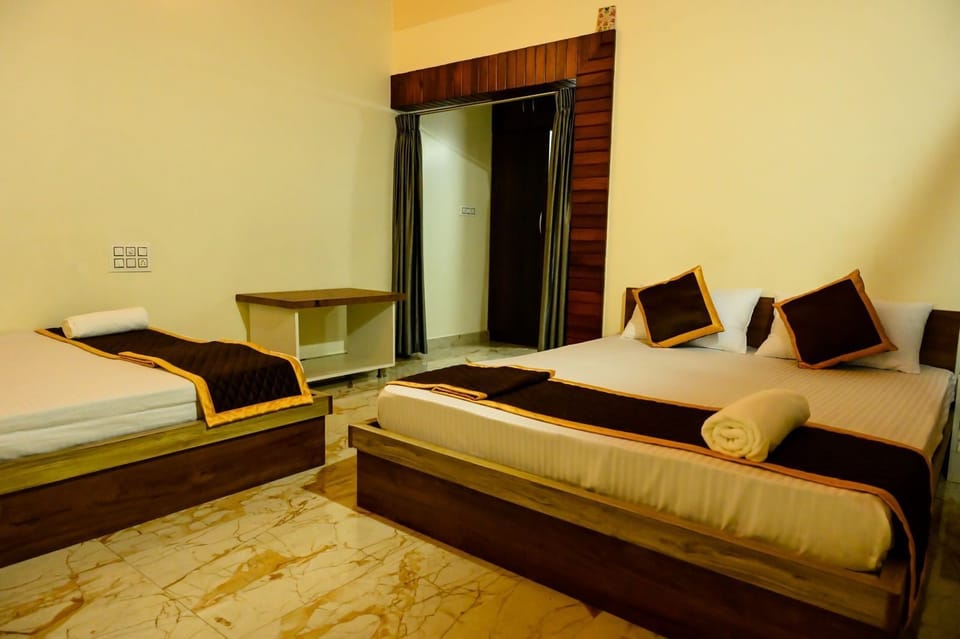 Family Quadruple Room | Iron/ironing board