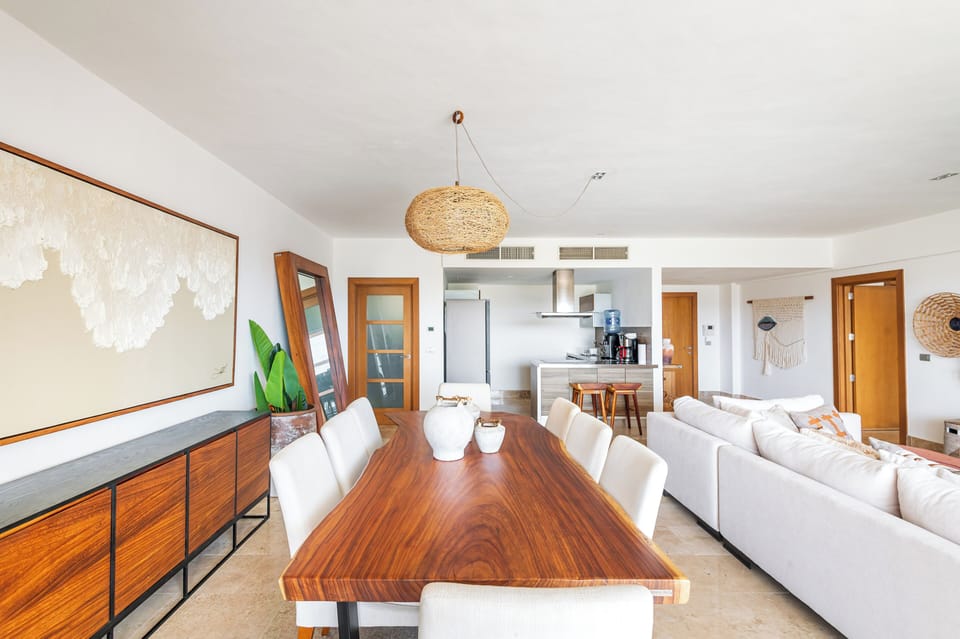 Exclusive Penthouse, Sea View | Dining room