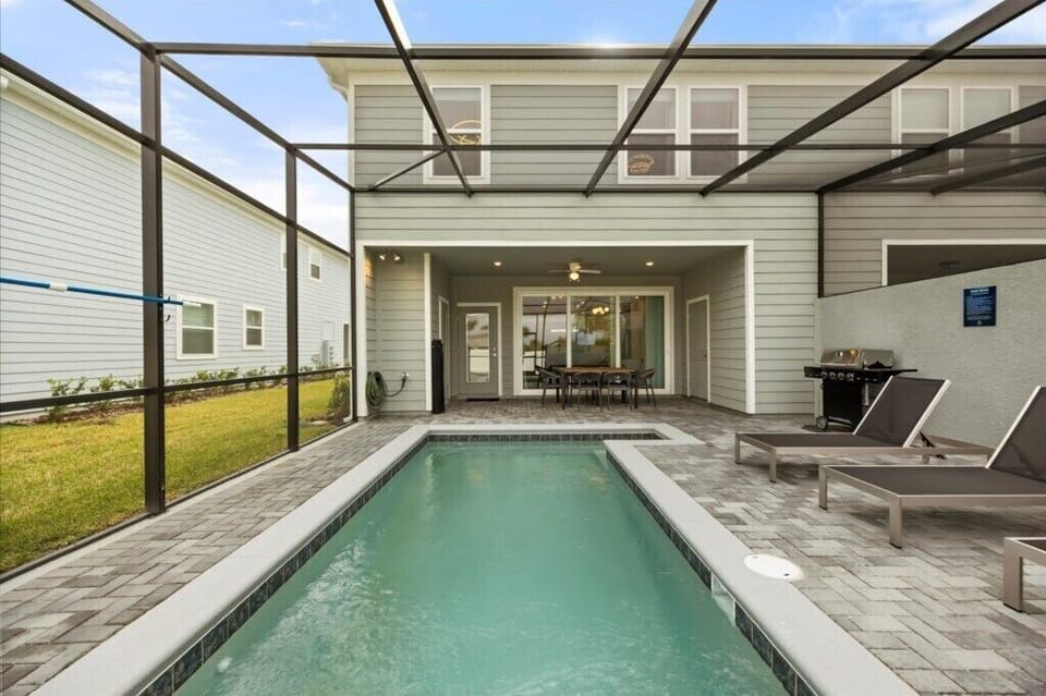 16160 Palm Frond Ave (27).jpg