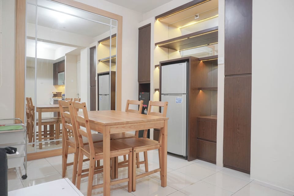 Standard Apartment | Dining room