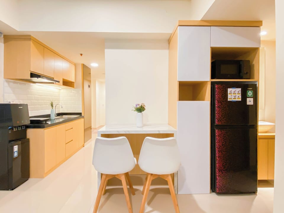 Standard Apartment | In-room dining