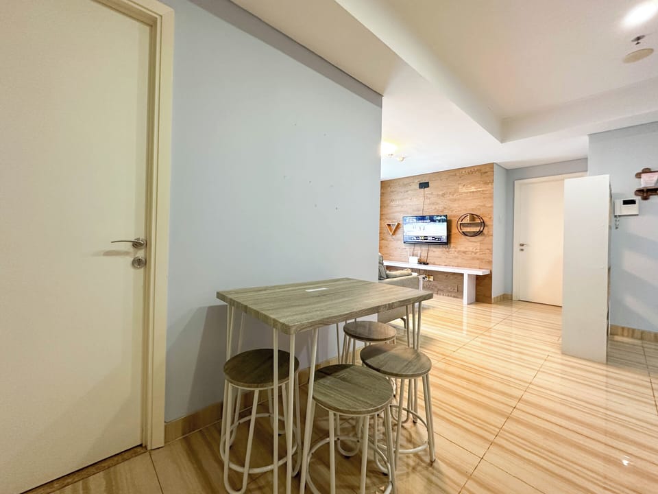 Standard Apartment | In-room dining