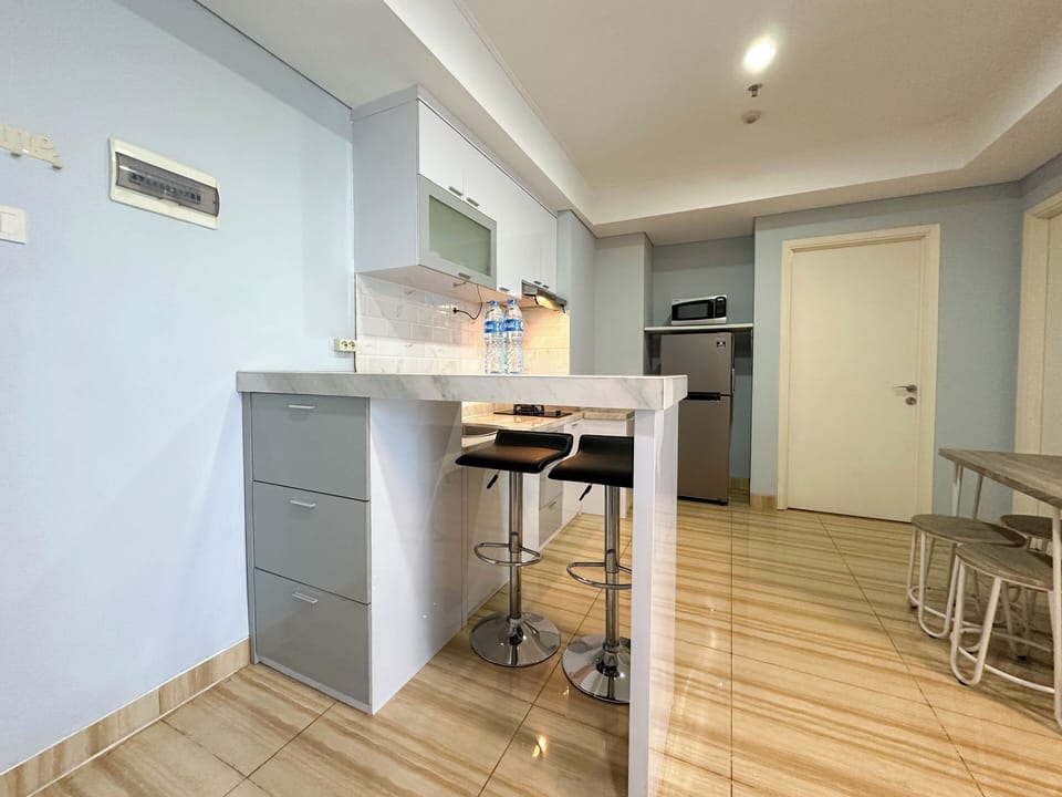 Standard Apartment | In-room dining