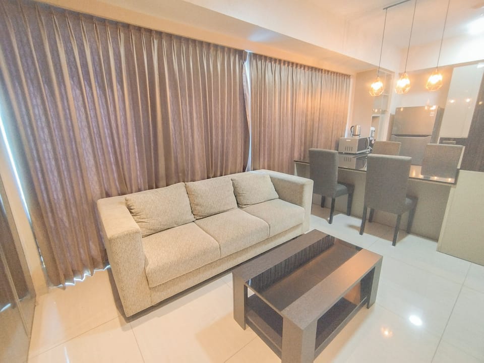 Standard Apartment | Living area