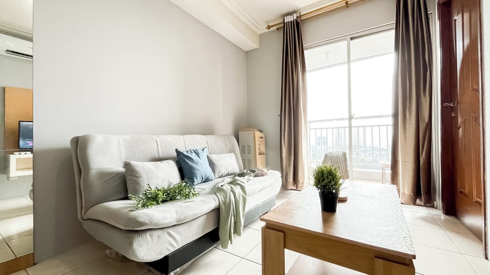 Standard Apartment | Living area