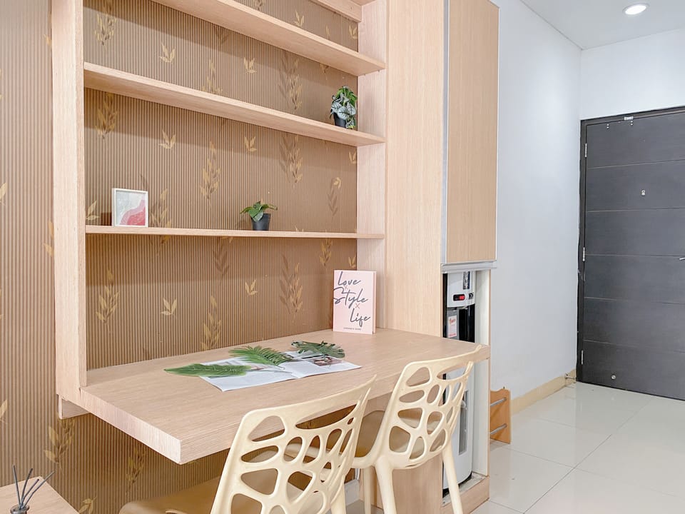 Standard Apartment | In-room dining