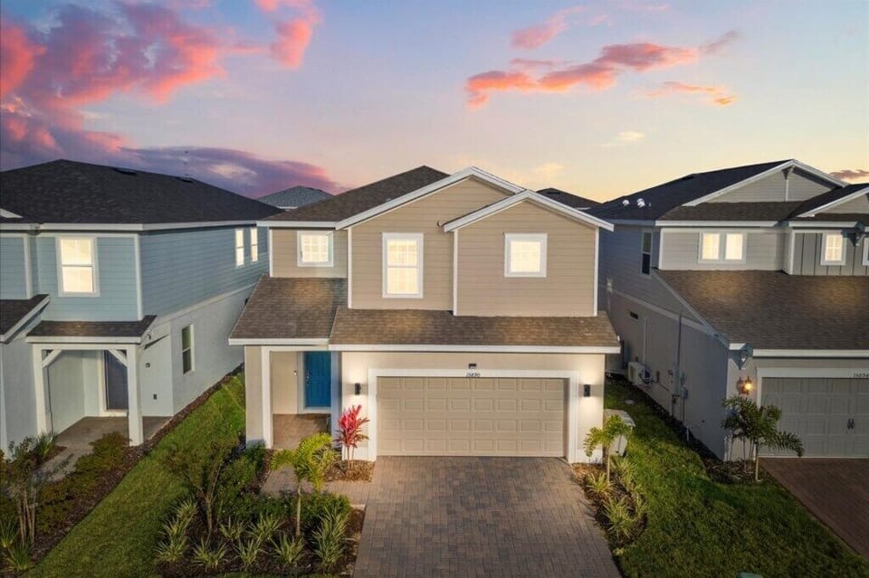 15890 Cape Coral Loop  (1).jpg