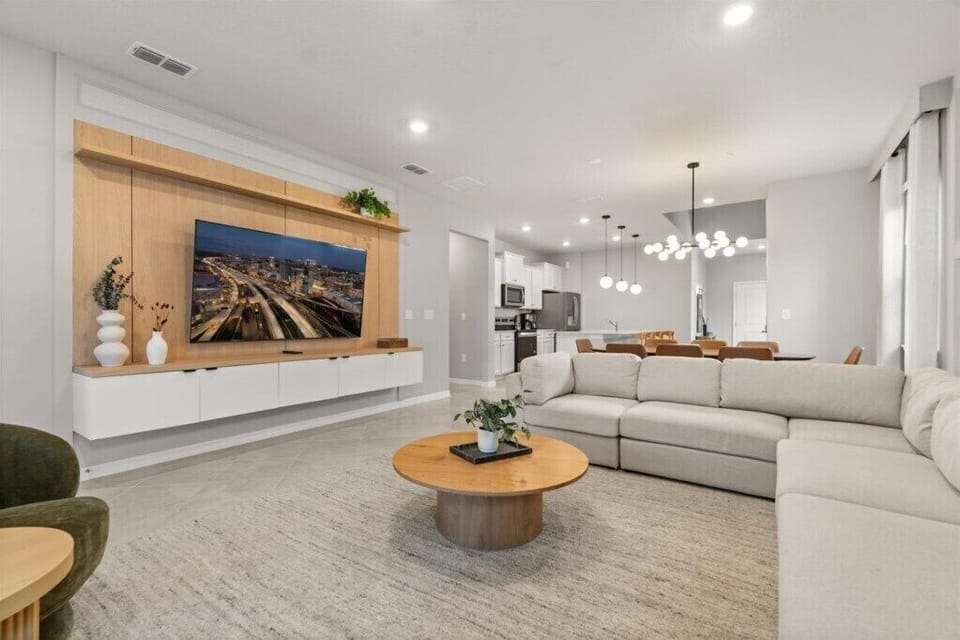 15882 Cape Coral Loop  (3).jpg