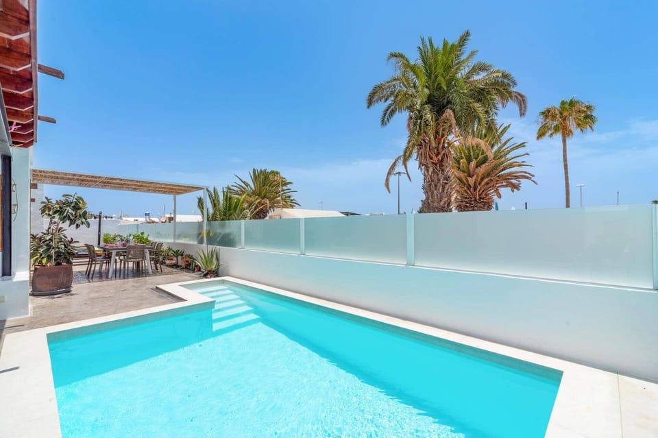 Villa Tina image