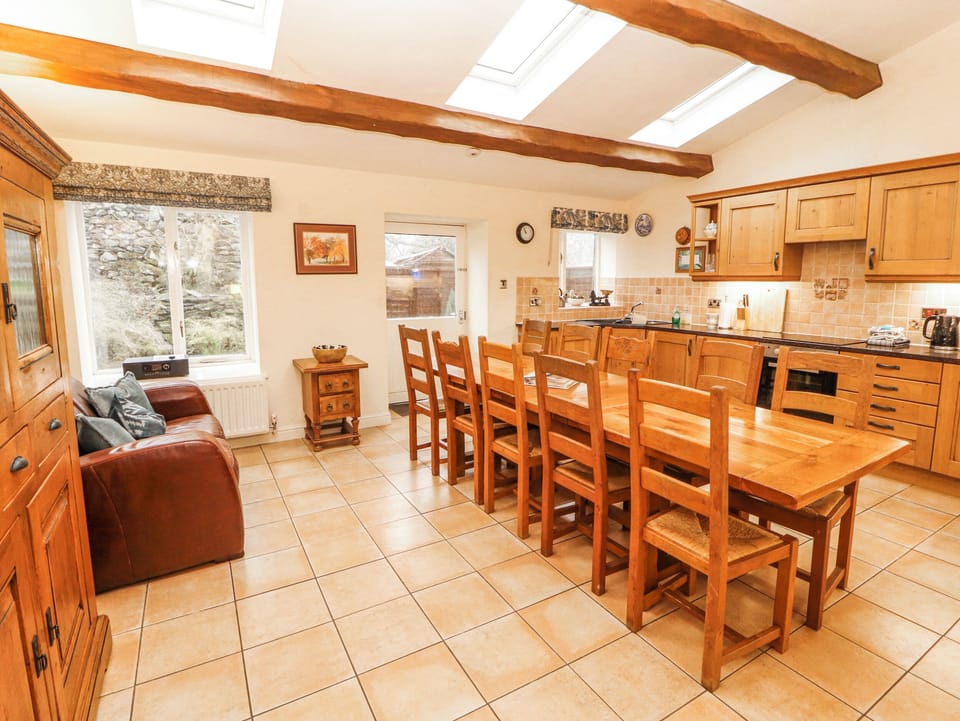 Cottage | Interior