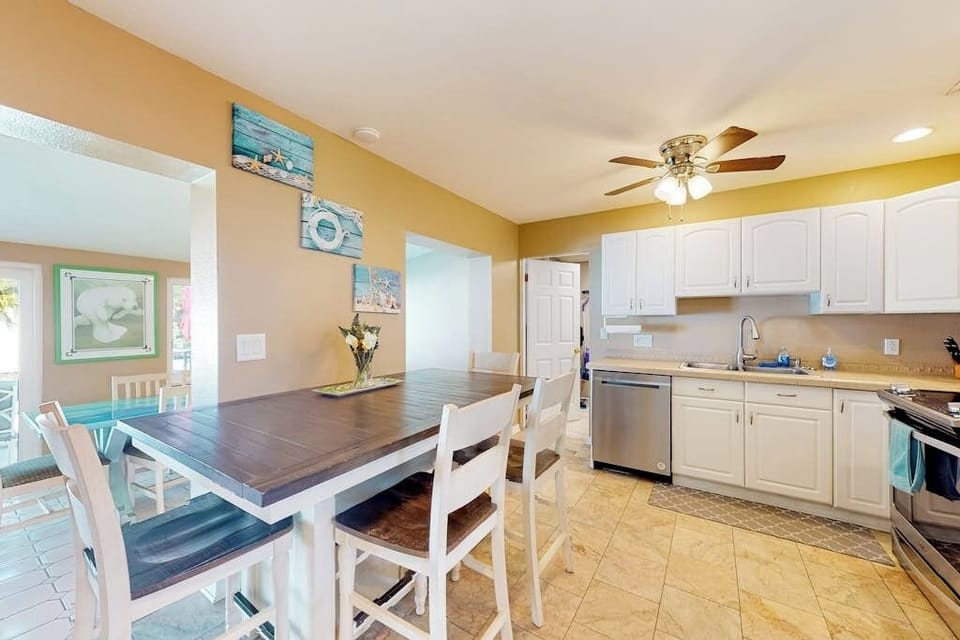 Breakfast Nook
