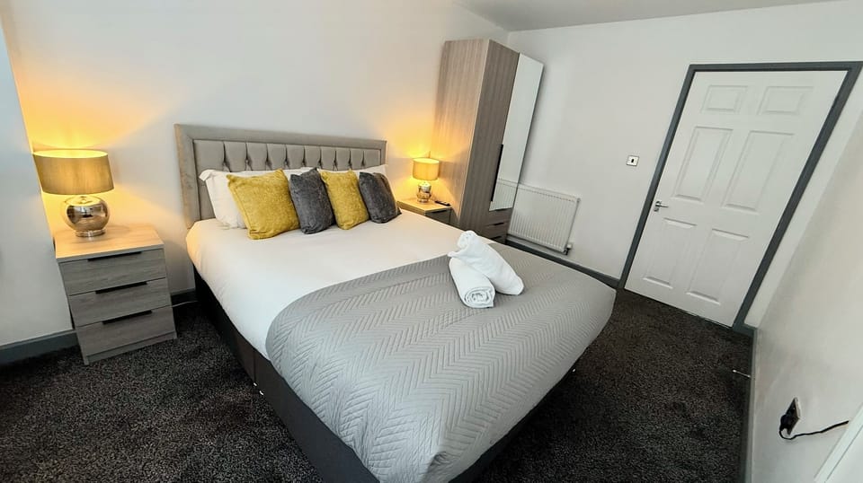 Family Apartment | Blackout drapes, iron/ironing board, free WiFi