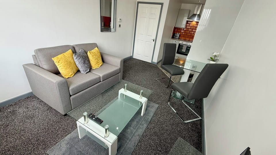 Family Apartment | Blackout drapes, iron/ironing board, free WiFi