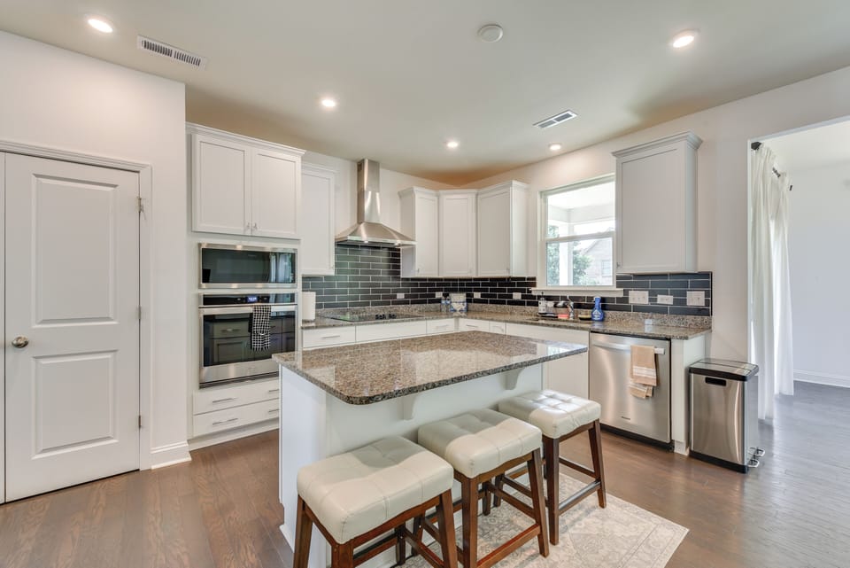 Kitchen | 1st Floor