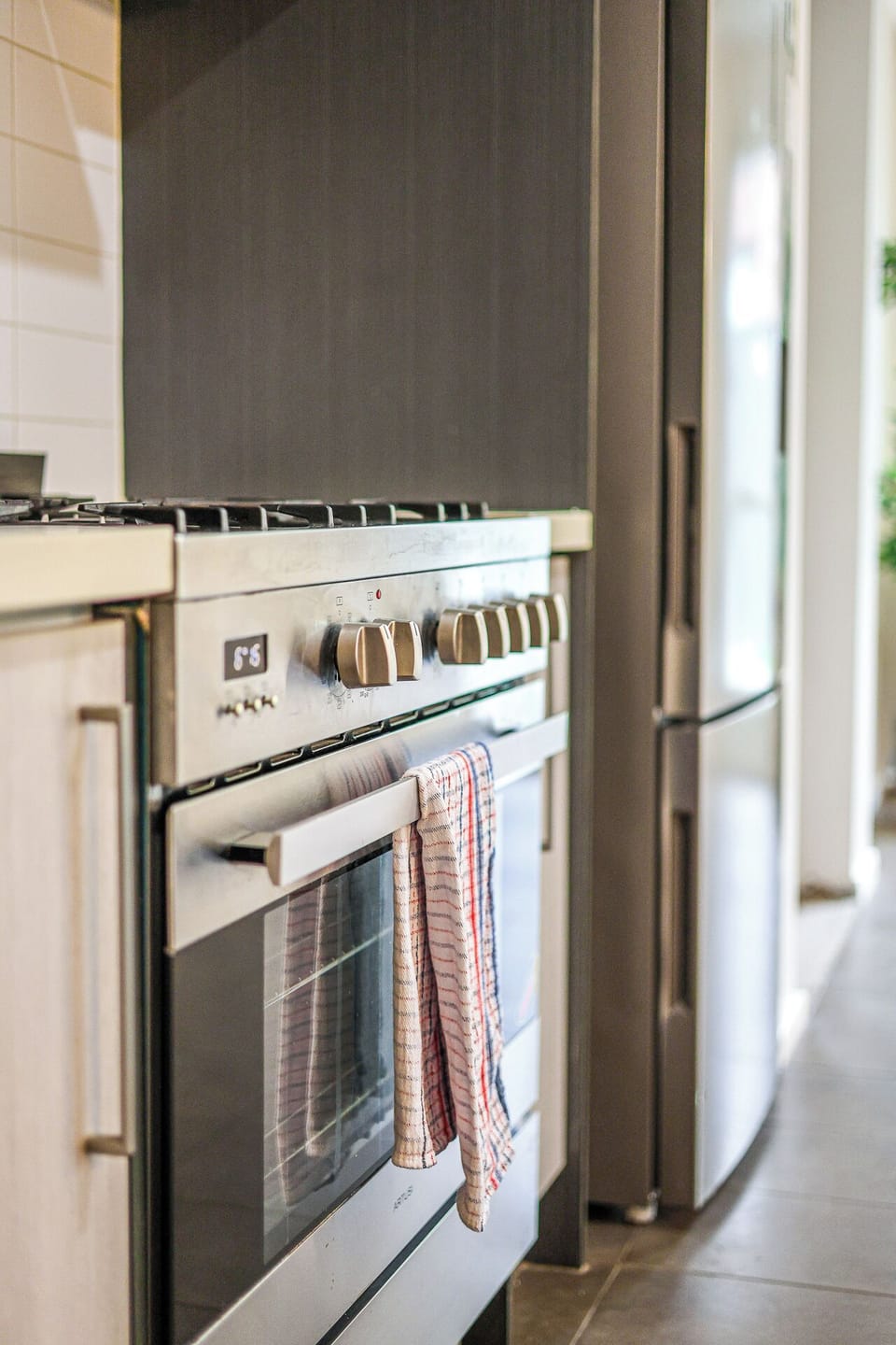 Deluxe Townhome, Garden View | Private kitchen