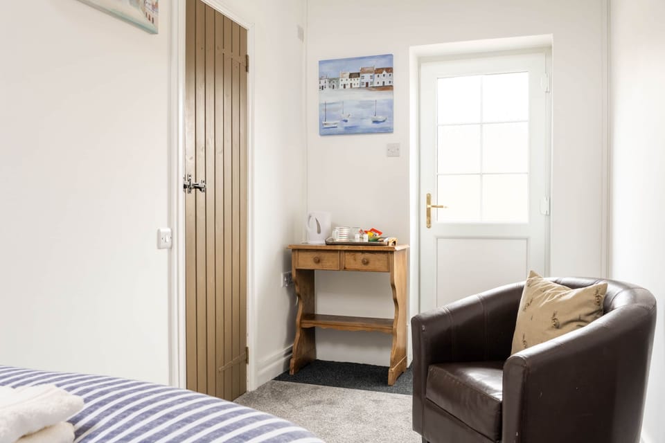 The Snug, Scald End Cottages-2