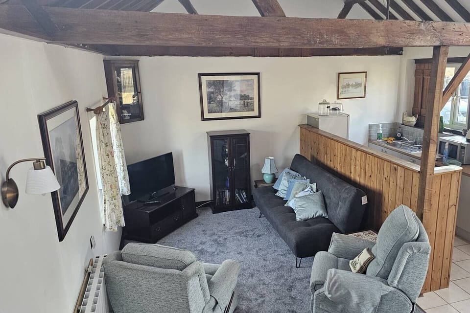 bd4584ae-d012-44ae-aa8f-a9a2c4dbfda4