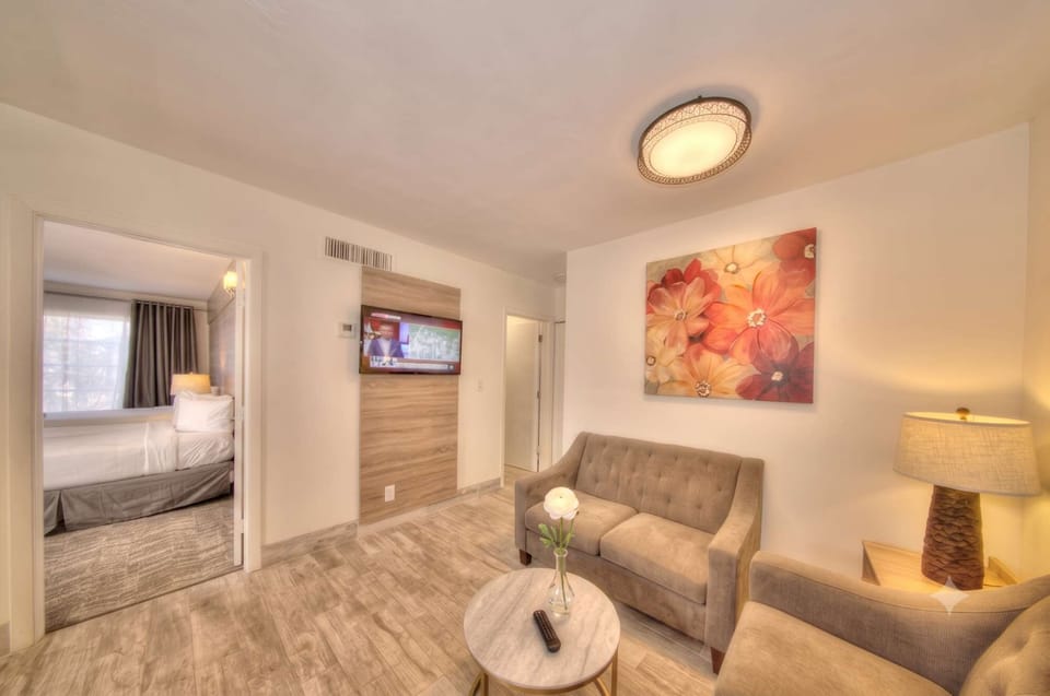 2 Bedroom