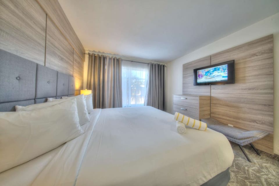 2 Bedroom