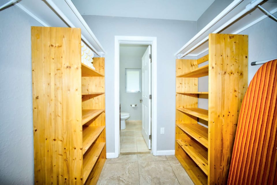 2 Queen Room