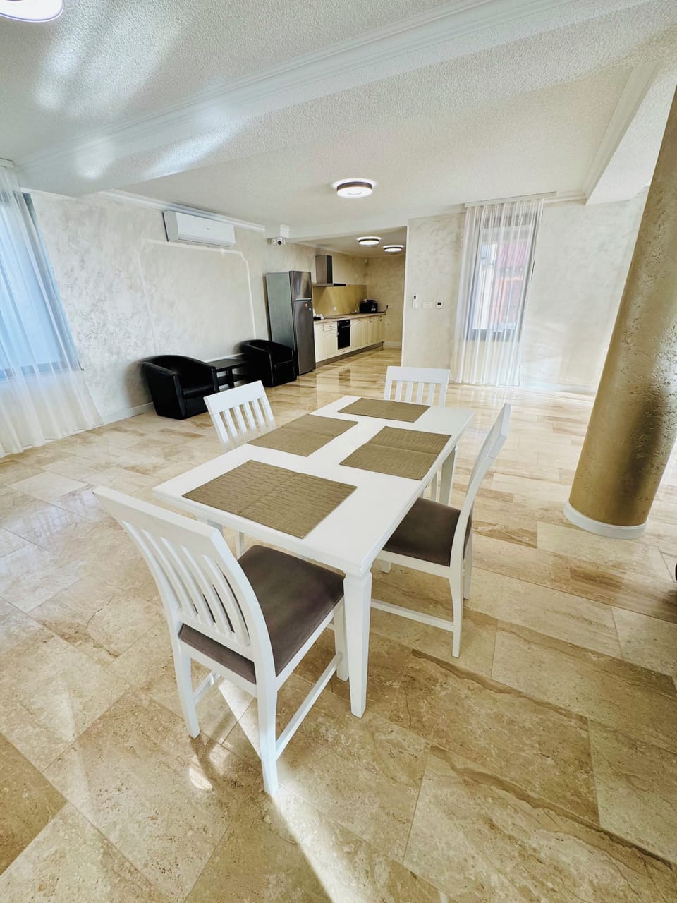 Deluxe Villa, Balcony, Garden View | Private kitchen | Full-size fridge, electric kettle