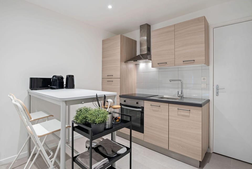 Dining Room, Kitchen