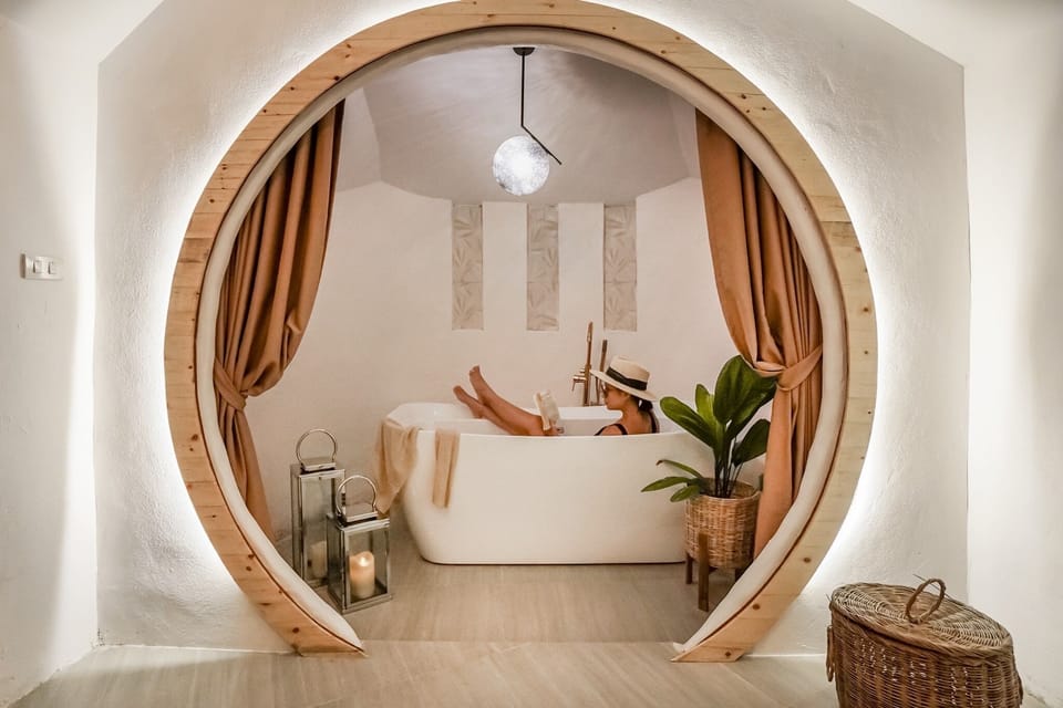 Classic Villa, Garden View | Blackout drapes, free WiFi