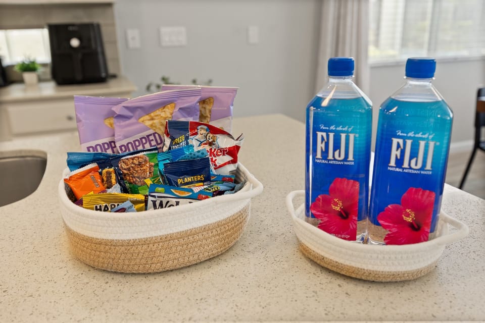 Your welcome basket to enjoy your stay with all your senses