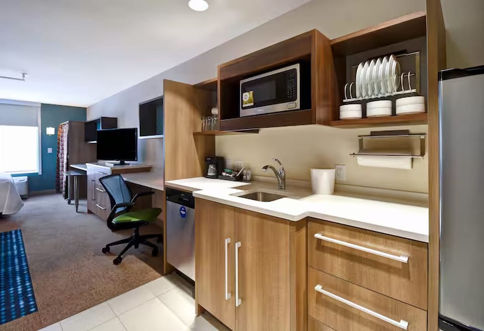 Kitchenette and Office Table