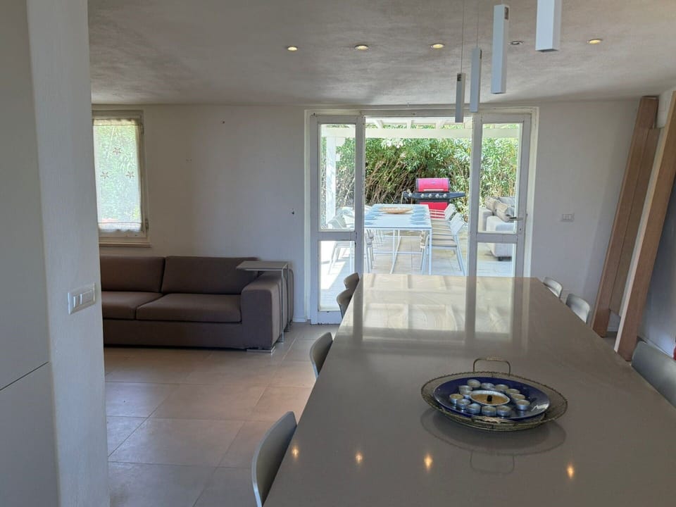 Blue, Water, Swimming Pool, Resort, Shade, Leisure, Landscaping, Water Feature, Tropics, Outdoor Furniture