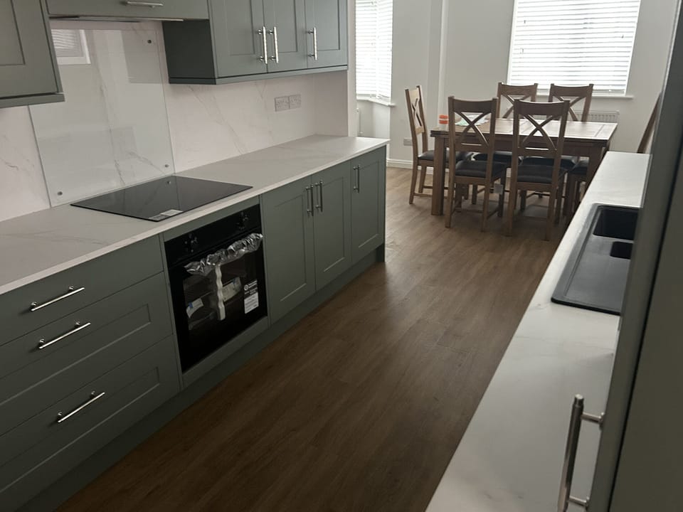 Fridge, microwave, dishwasher, toaster