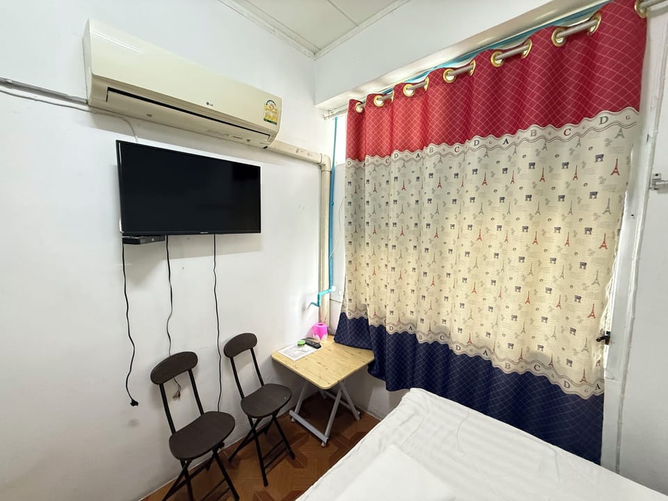 Standard Room | Free WiFi
