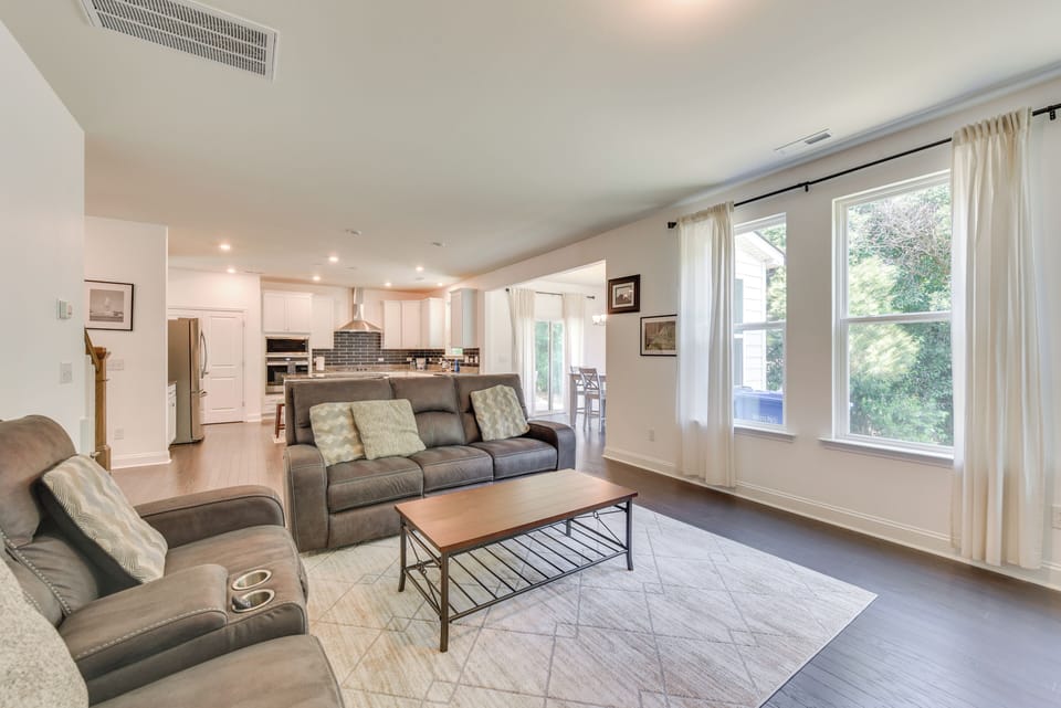 House (4 Bedrooms) | Interior