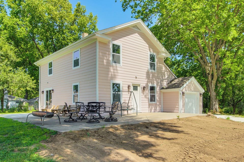 House (3 Bedrooms) | Front of property