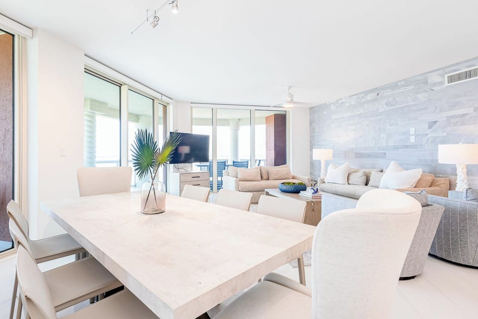 Dining Room 1.1