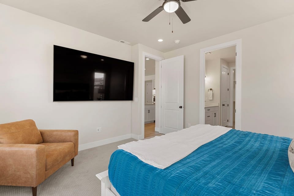 King Bedroom