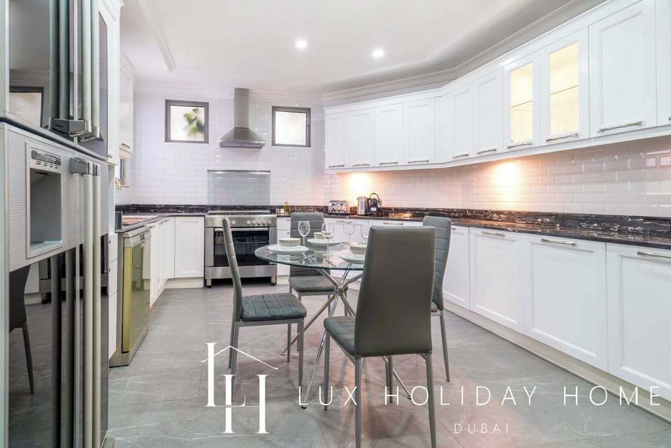 Villa, Patio, Sea View | Private kitchen | Electric kettle, toaster