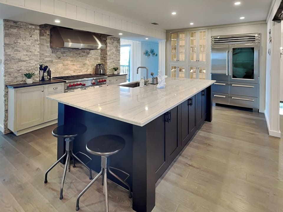 Fully Equipped Chef's Kitchen with Island Seating