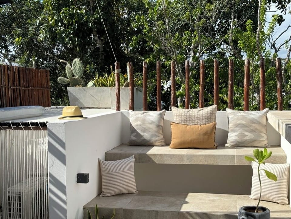 Catermarand Netting is a perfect spot to relax