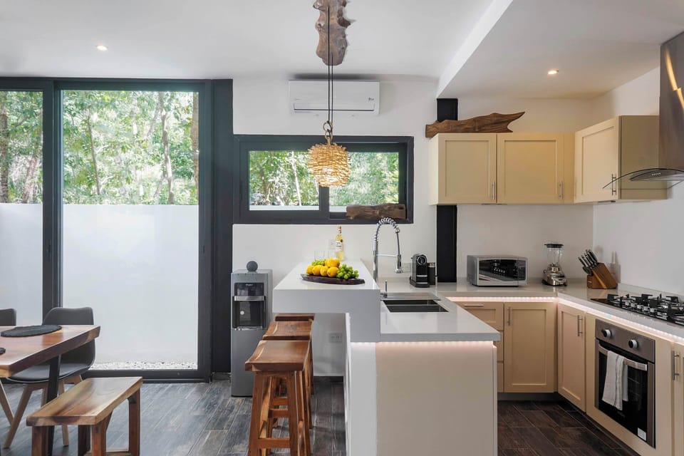 Nespresso | Blender | Microwave | Cooktop | Stove | Refridgerator