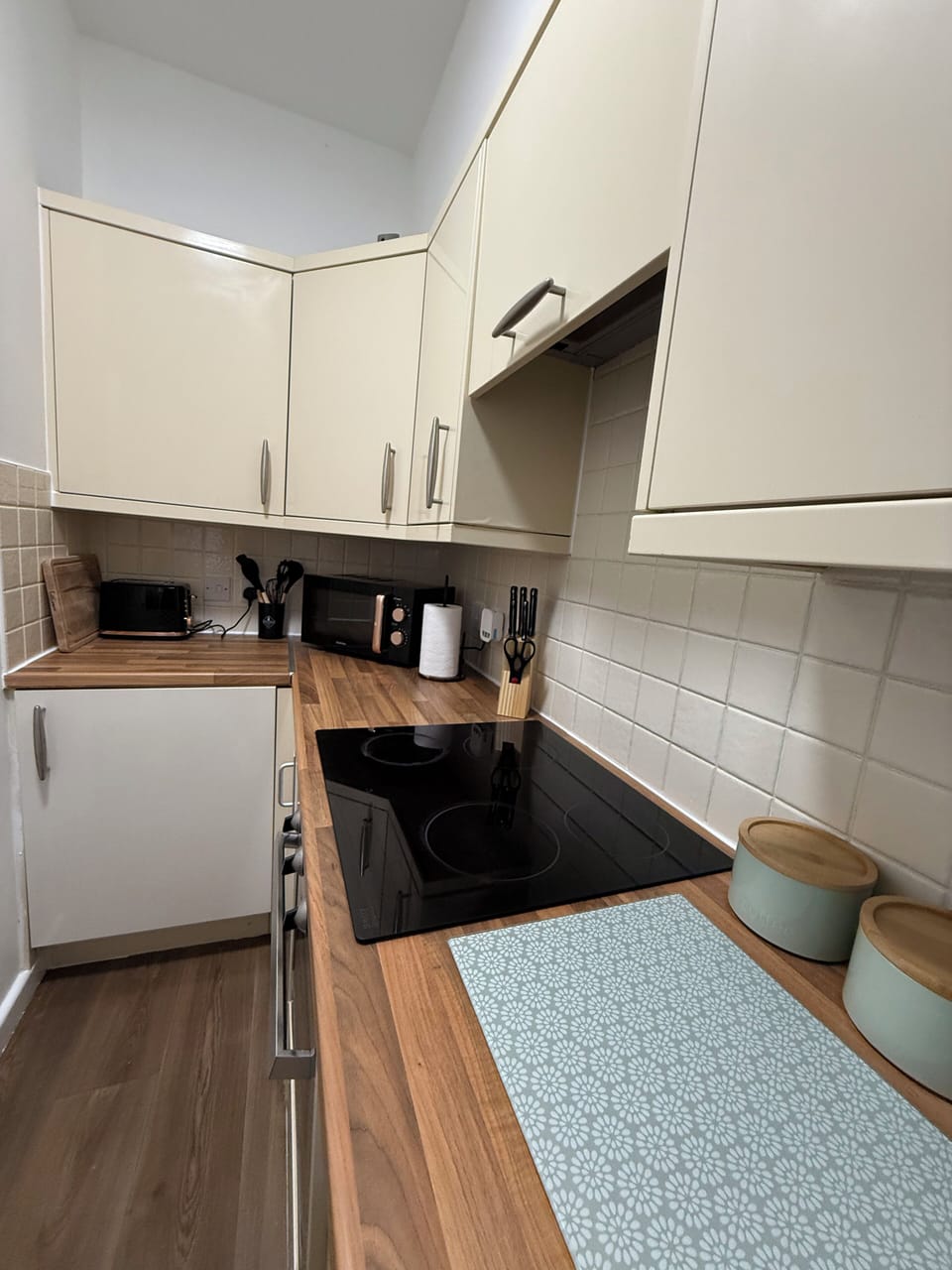 Kitchen (2)