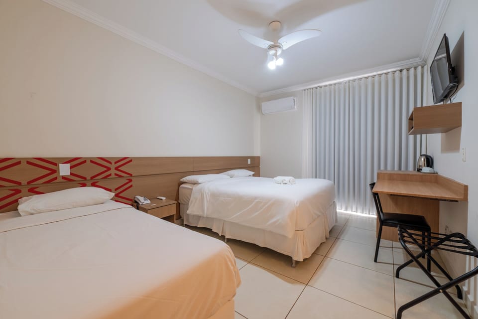 Superior Triple Room | Laptop workspace, free WiFi, bed sheets, wheelchair access