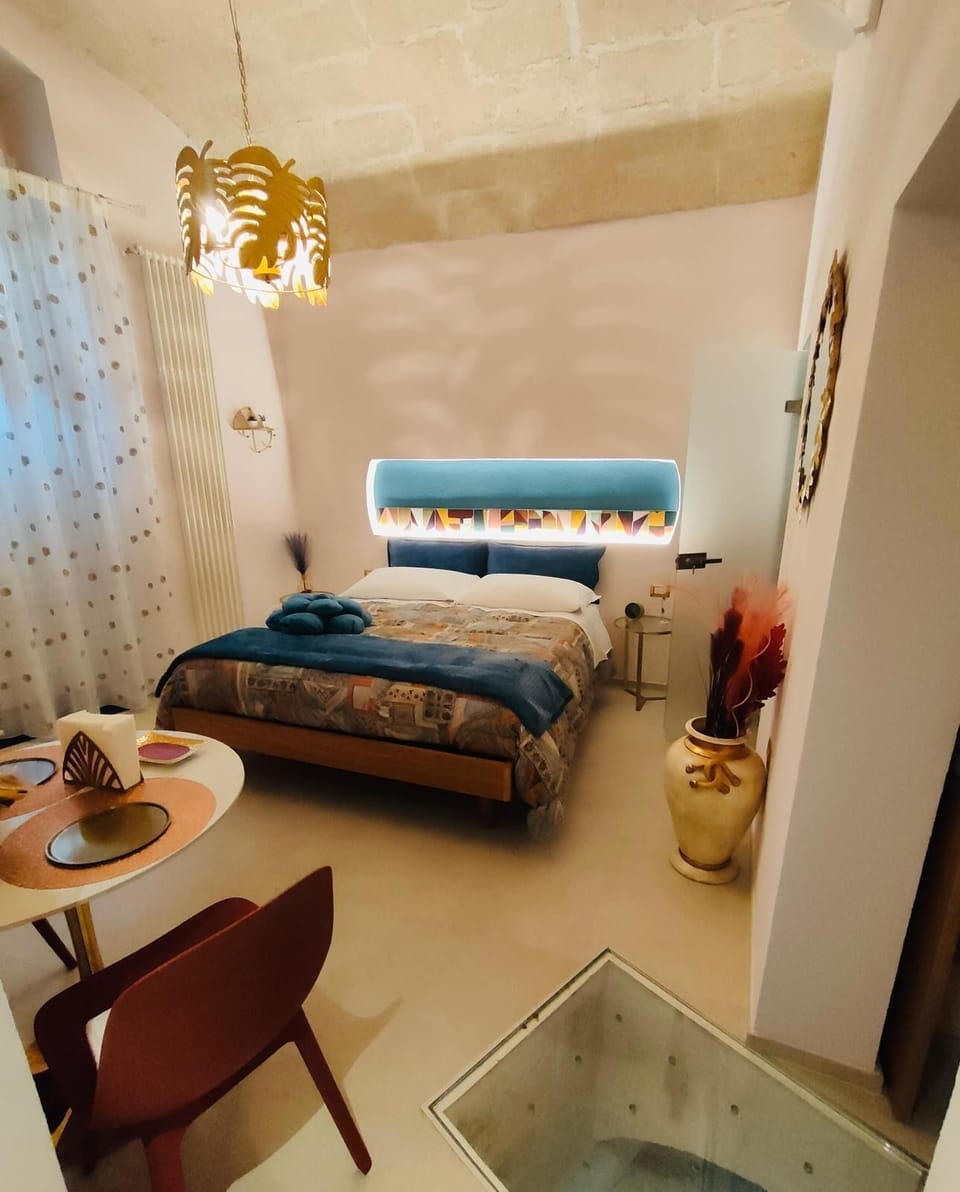 Basic Double Room | Soundproofing, free WiFi