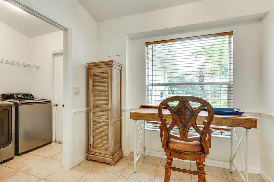 Dedicated Workspace | Washer & Dryer