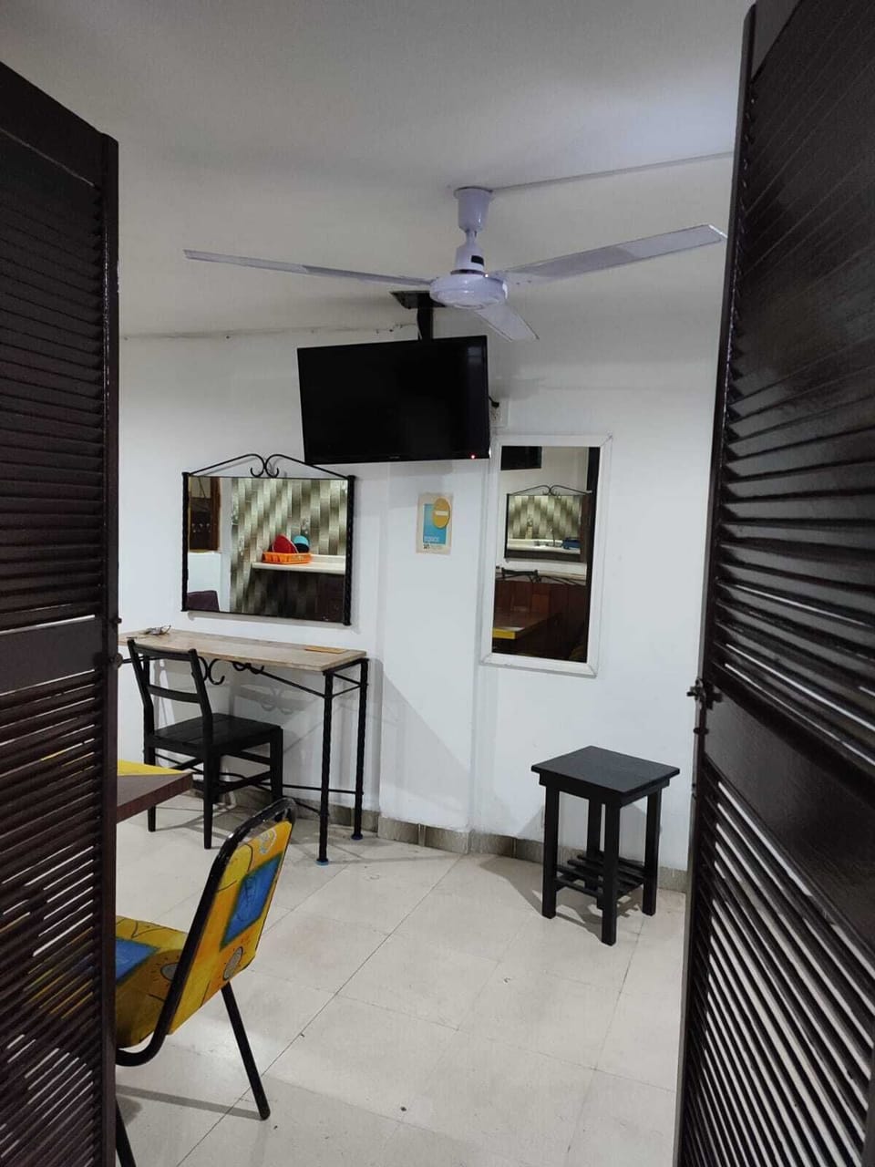 32-inch LED TV with digital channels