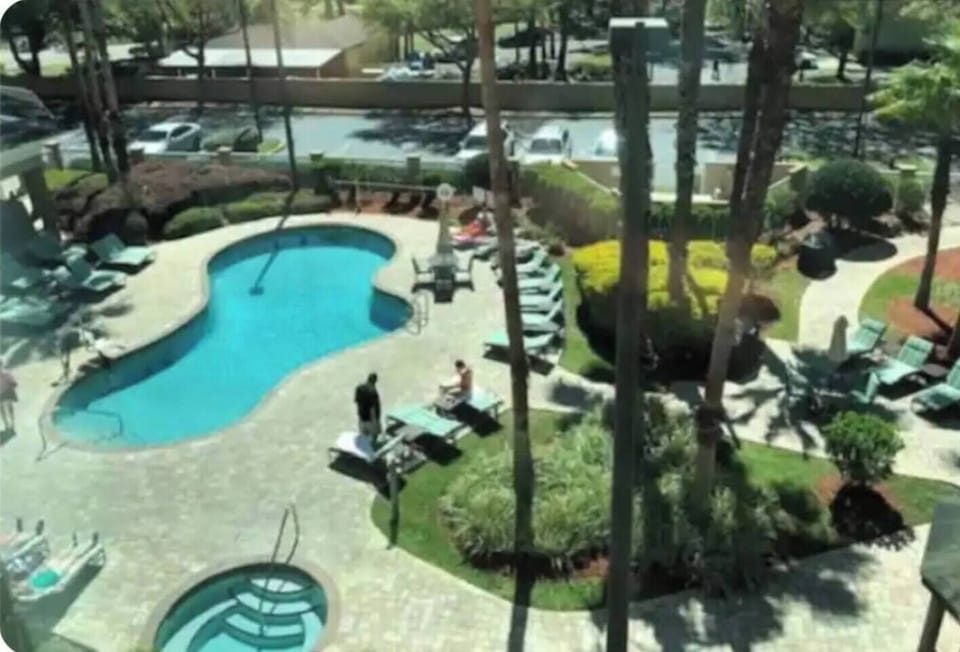 Pool area 